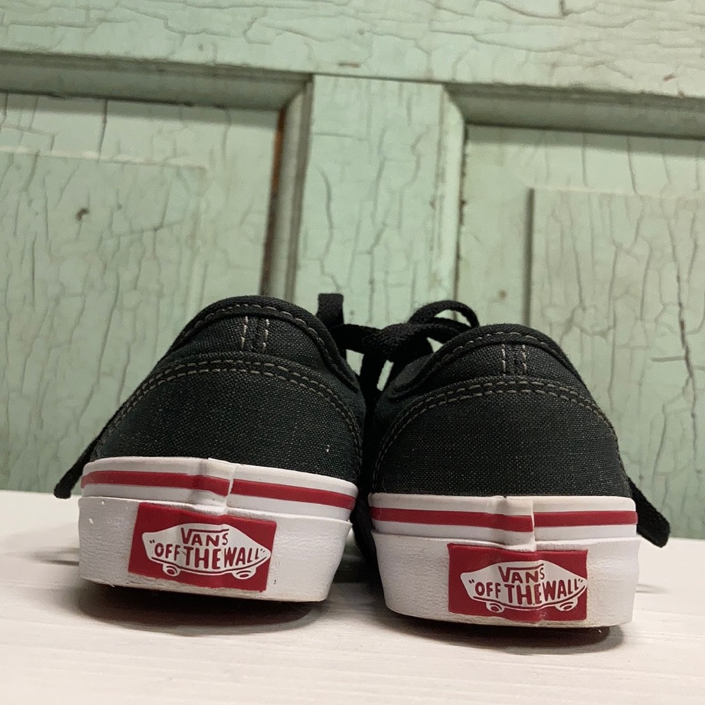 KIDS Vans - Picture 4 of 8